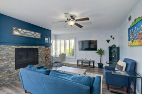 Spacious 2BR Retreat, Blocks to the Beach & Dining, 92 Walk Score, Gated Parking